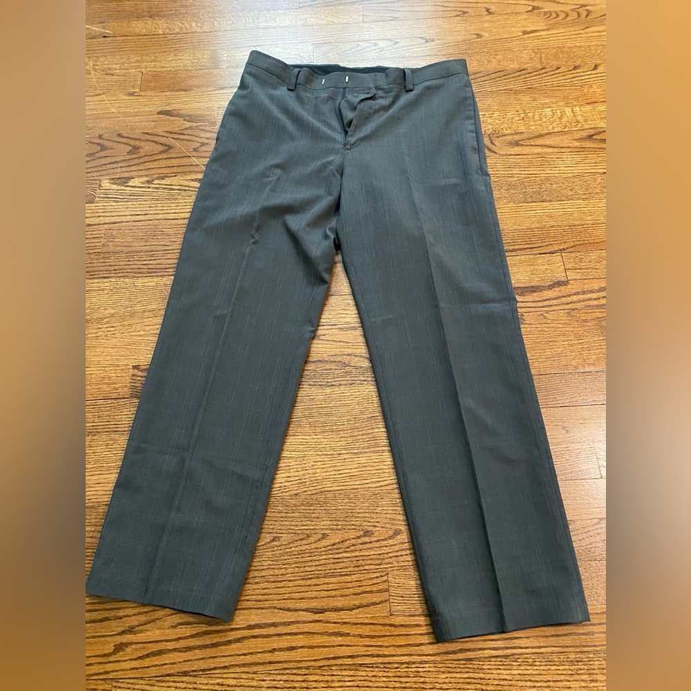 Men’s dress pants. 36x32